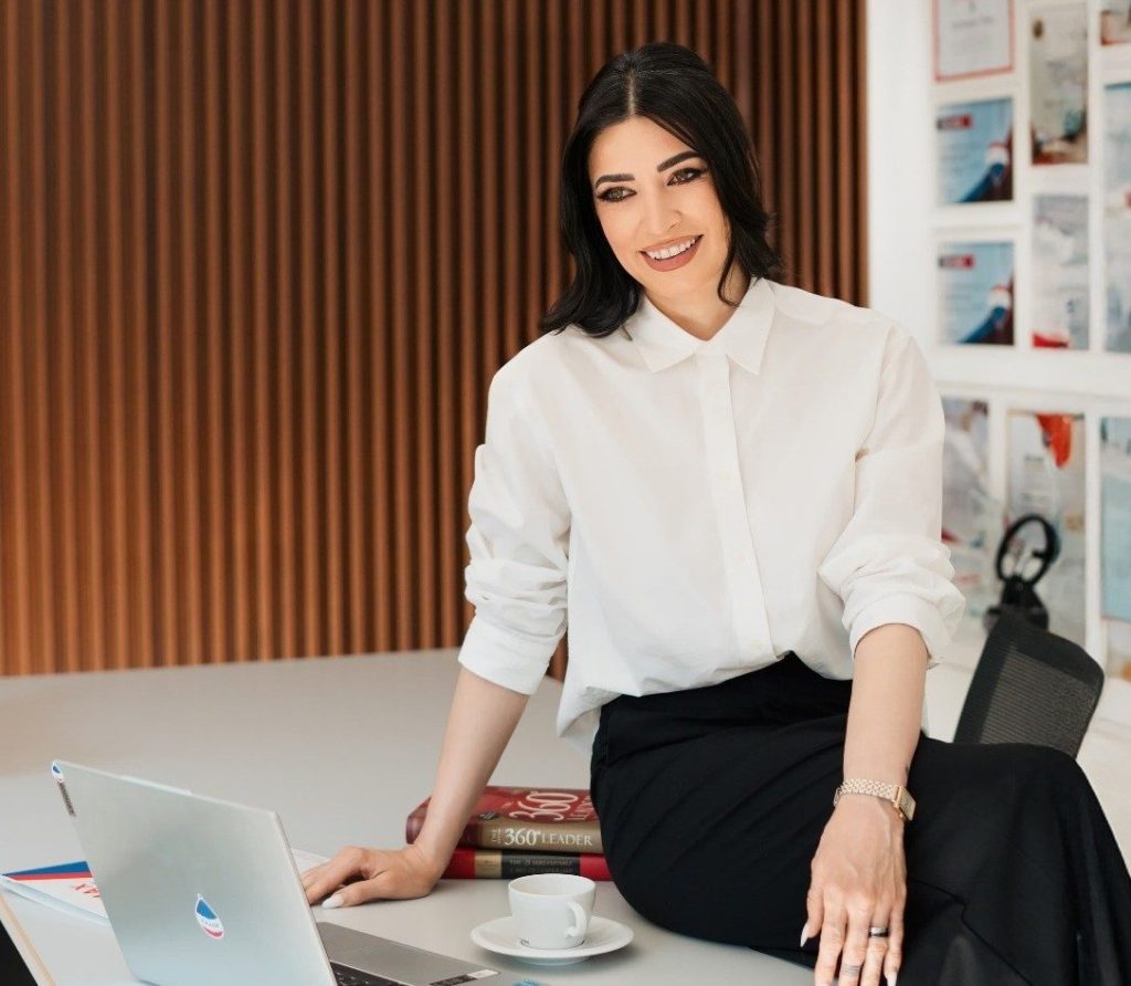 Manuela Halasag, agent de vânzări la REMAX Klass, este alături de tine indiferent ce tip de locuință cauți – de la studio practic până la penthouse exclusivist