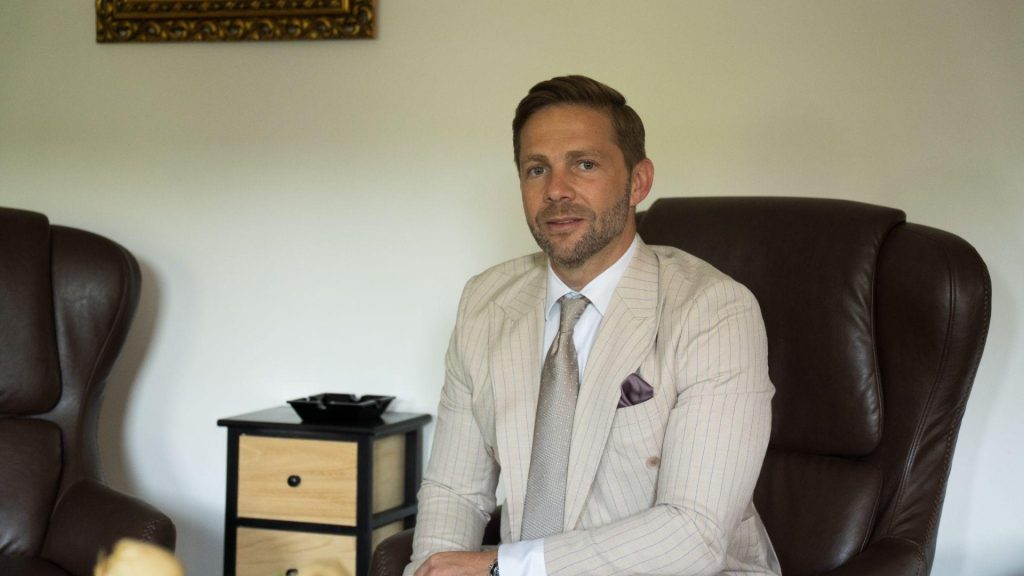 interviu cu claudiu trandafir ofertebancare.ro iti gaseste in timp real creditul care ti se potriveste